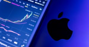 Apple ve Nvidia'nın pazar değeri 1 trilyon dolar düşebilir!