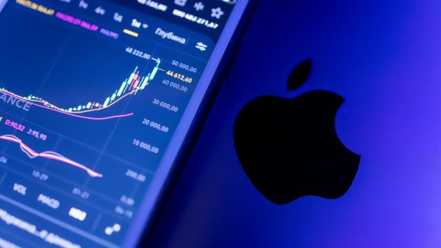 Apple ve Nvidia'nın pazar değeri 1 trilyon dolar düşebilir!